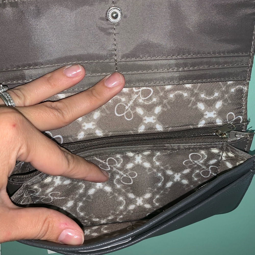 Jessica Simpson wallet - Picture 4 of 5